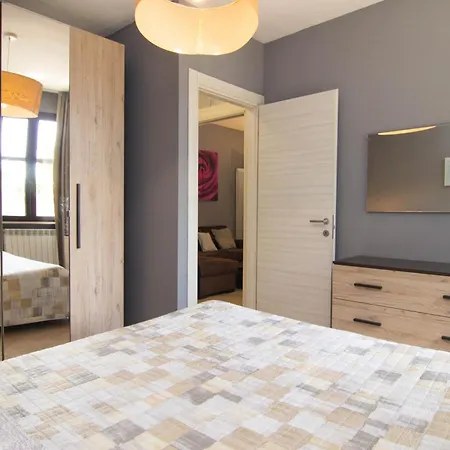 Apartament In Stile Minimale Pontedera